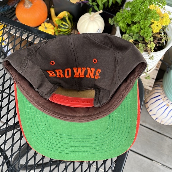 Cleveland Browns Vintage Adjustable Hat. One size fits all. Fully adjustable - Picture 2 of 4